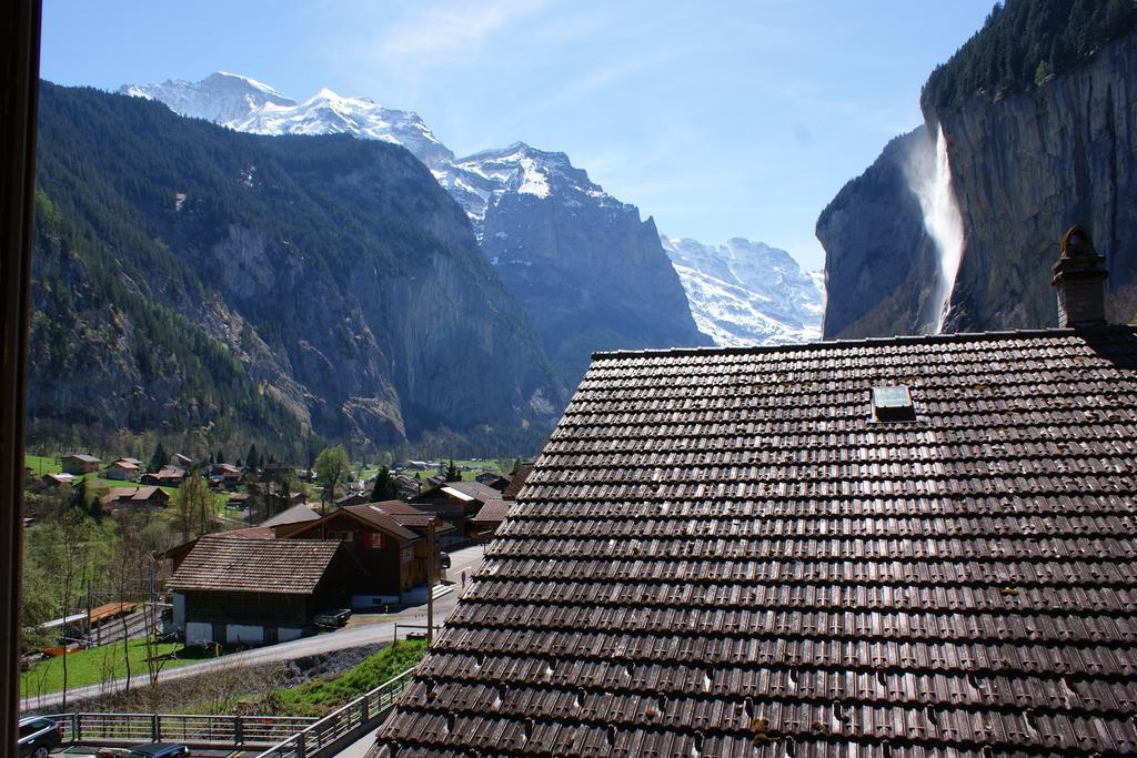Base Cafe Daire Lauterbrunnen Dış mekan fotoğraf