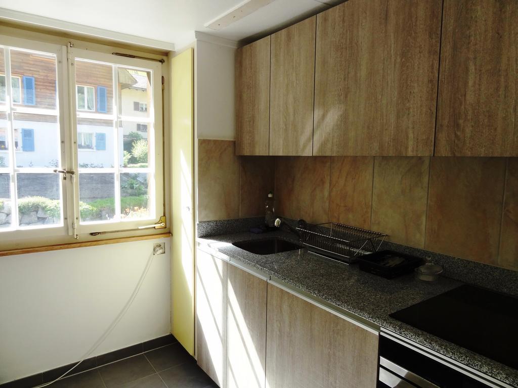Base Cafe Daire Lauterbrunnen Dış mekan fotoğraf