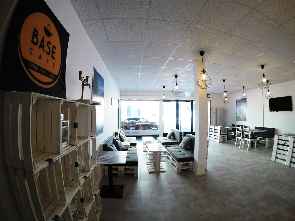 Base Cafe Daire Lauterbrunnen Dış mekan fotoğraf